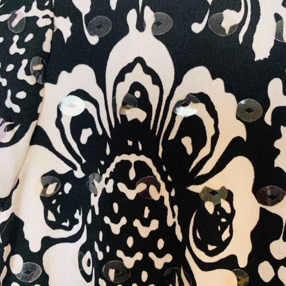 Joseph Ribkoff Damask Print Dress Size 8 Black White Sequins Body Con - Picture 6 of 14